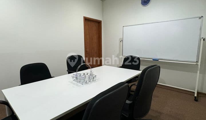 Office Space in Synergy Building Office Complex, Alam Sutera, South Tangerang