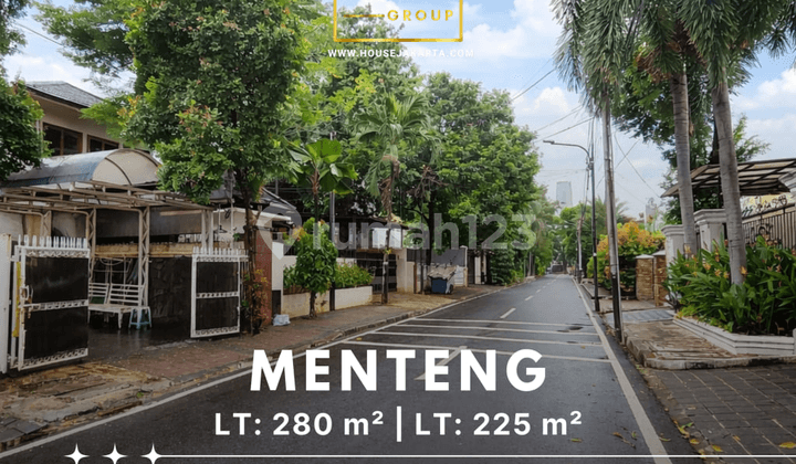 Rumah Menteng Dekat Cendana Rare Listing . Row Jalan Lebar