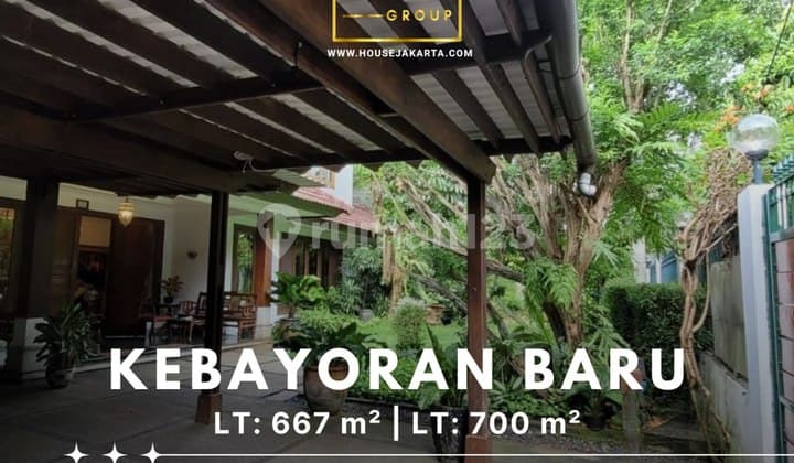 Kebayoran Baru Prime Area House Near Senayan & Sudirman. Quiet & Scenic Environment
