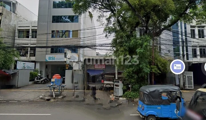 Rumah Lama, Gudang, Basement, 1000 M2 di Wahid Hasyim Raya,jakpus