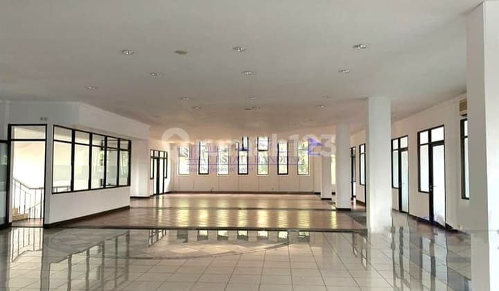 Gedung Setiabudi Sukajadi Sayap Strategis