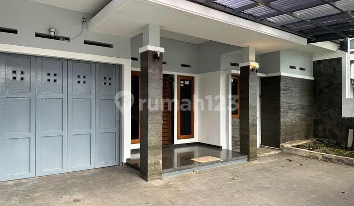 Rumah Singgasana Pradana Harga Bersaing