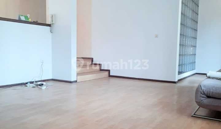 Dijual Rumah Setra Duta Bandung