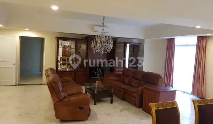 For Sale 4Br Apartment Menteng Eksekutif 265 Sqm - Tower Tanjung, Low Floor, SHM