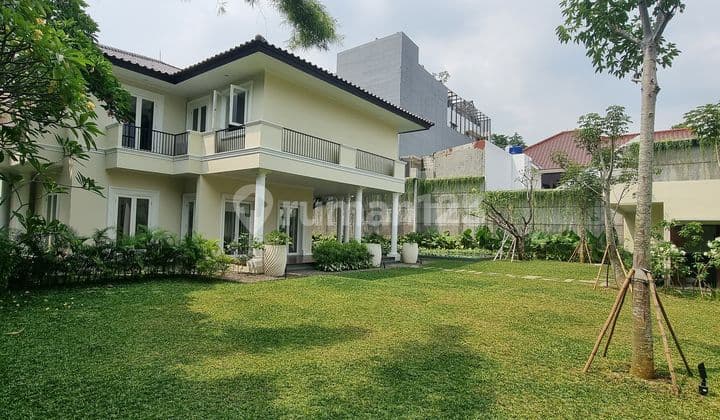 Dijual Rumah Mewah Kebayoran Baru - LT 1.000M², Private Pool