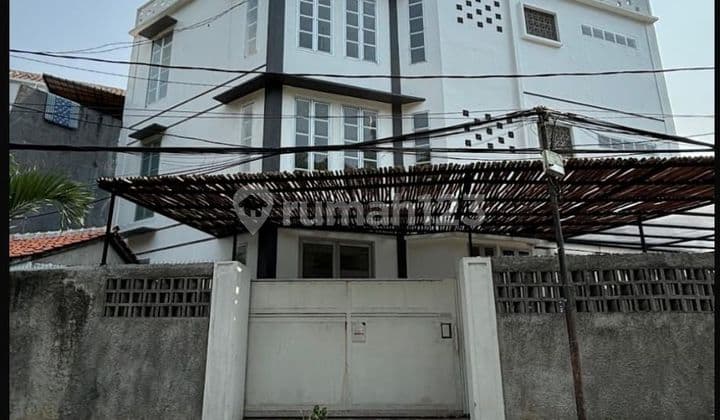 4-Floor Boarding House SHM Strategic Location and Good Access