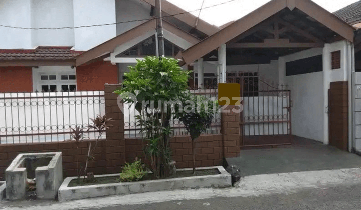 Rumah Selangkah Cito Mall, Masjid Agung, Sman 15
