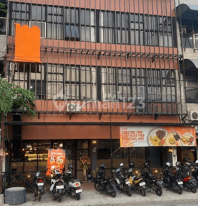 Ruko Komersil Siap Pakai 2jejer Manyar Kertoarjo