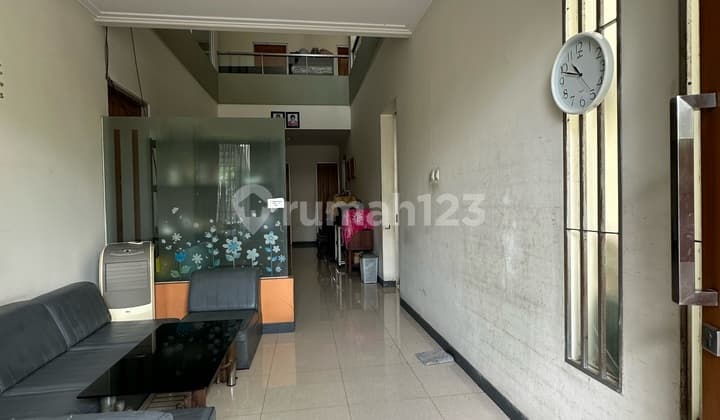 Minimalis 2Lt Sutorejo Dekat Taman Startegis