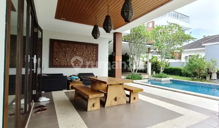 Rumah Modern Bali Furnish Hook View Pegunungan Sentul City Bogor