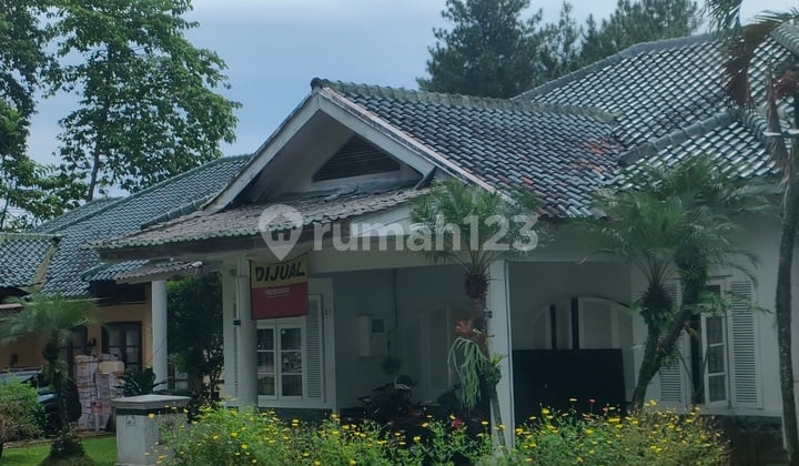 Rumah Lahan Luas Depan Taman Sentul City Bogor