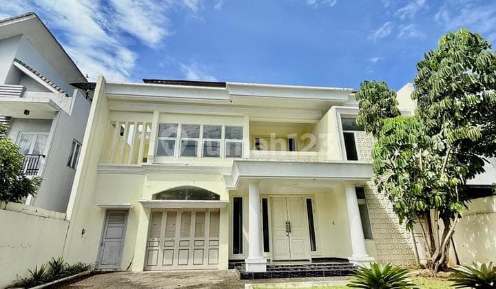 Rumah Klasik Siap Huni View Pegunungan Sentul City Bogor