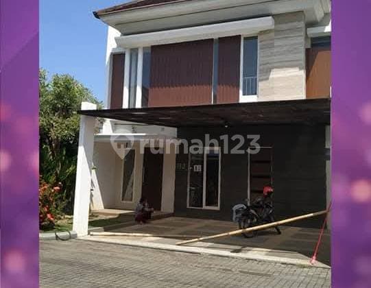 Green City B Sungai Saddang Luas Tanah 9M X 17M Luas Total Bangunan +- 180 M Persegi. * Kamar Tidur Ada 4 Plus 1 K Tidur Pembantu. 1 K. Tidur Utama Ygluas Berlantai Lapis Kayu KM Mandi Dalam di Lantai Atas. 2 Kamar Tidur di Lantai Atas Dn 1 KM Mandi. 1 Ka
