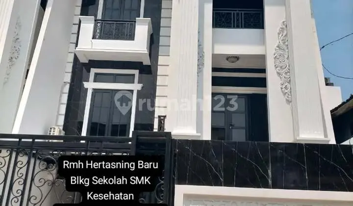 Rmh Hertasning Baru Blkg Sekolah Smk Kesehatan Luas Tanah 7,5X20 (150 M2) Luas Bangunan 250 M2 3 Lantai, 4 Kamar Tidur 4 Kamar Mandi Listrik 2.200