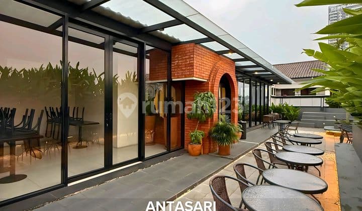 Commercial Building for Sale, Suitable for Business/Office, Located on the Main Road Antasari.