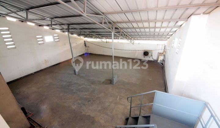 Jual Gedung Mainroad di Jl Garuda Bandung Kota