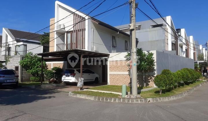 Dijual Rumah Asri Dekat dengan Tol dan Kampus di Buah Batu