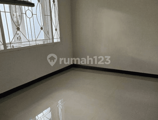 Rumah Minimalis Siap Huni di Tatar Banyaksumba KBP