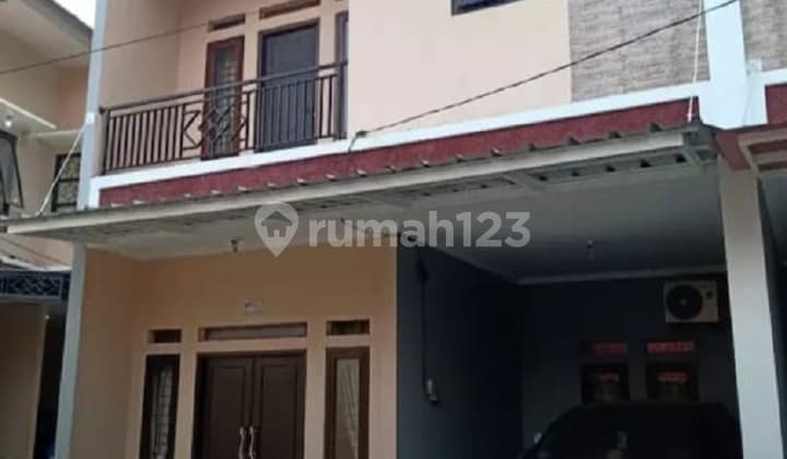 Rumah Cluster Full Furnished di Kampung Rambutan Ciracas Jakarta