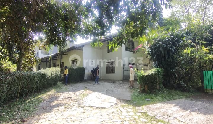 Dijual Murah Rumah Hitung Tanah Lokasi Strategis Nyaman Cocok untuk Rumah Tinggal di Bukit Dago Kota Bandung