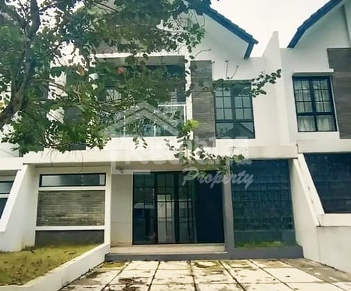 Rumah di The Miles , Bsb City , Semarang ( Me 7637 )