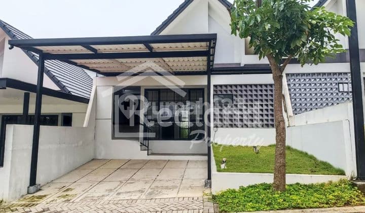 Rumah di The Miles Bsb City , Semarang ( Me 7906 )