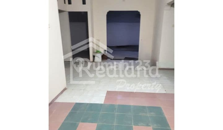 Rumah di daerah Tlogosari , Semarang ( Me 8117 )