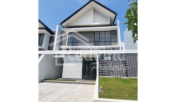 Rumah di The Miles Bsb City , Semarang ( Me 8616 )