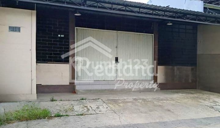 Rumah di daerah Perumahan Genuk Indah , Semarang ( On 8249 )