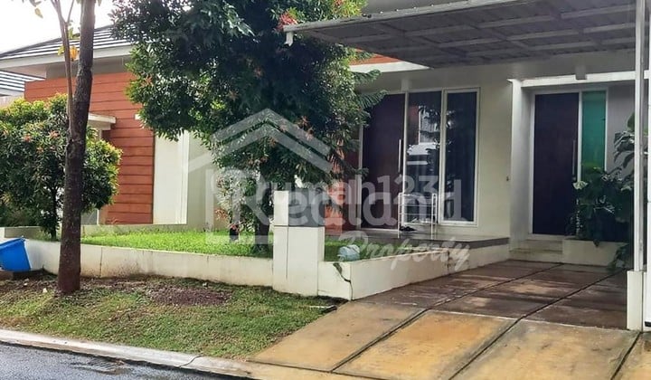 Rumah di Ivy Park , BSB City , Semarang ( Me 7728S )