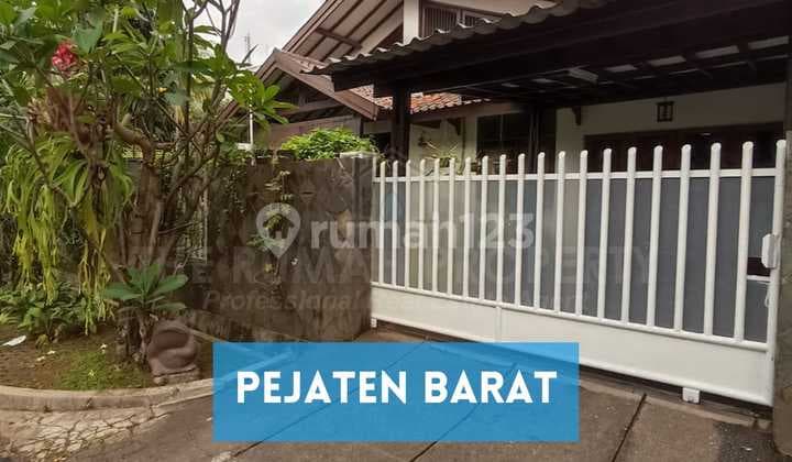 Dijual Rumah Bagus Dalam Komplek di Pejaten Barat Jaksel