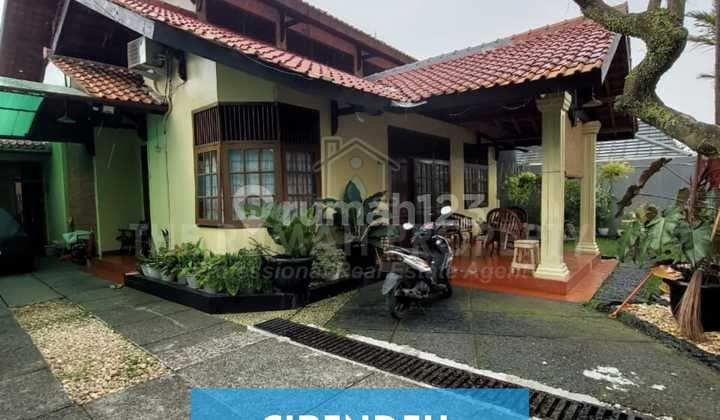 Dijual Rumah Terawat Dalam Komplek Lama di Cirendeu
