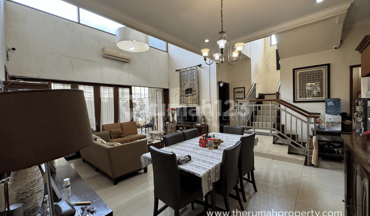 Rumah Hook Fully Furnished Cilandak Dijual Selangkah Ke Fatmawati Raya
