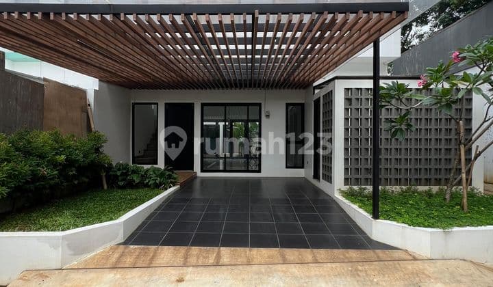 Rumah Dijual 2 Lantai Rapi Dalam Townhouse di Pesanggrahan Jakarta Selatan