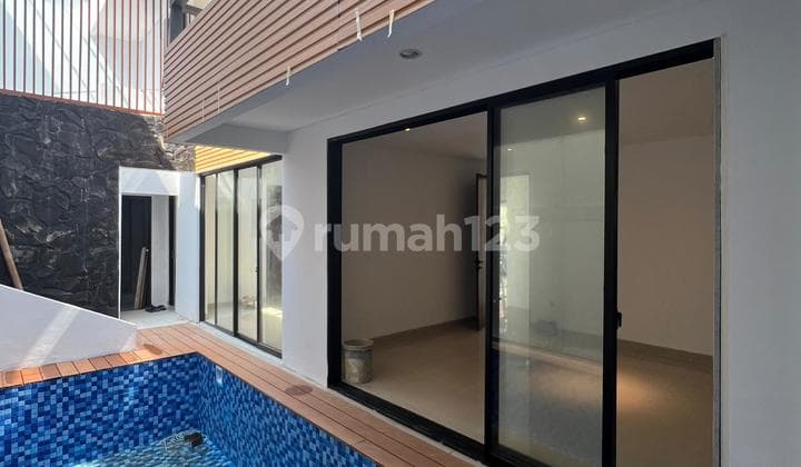 Rumah Baru Unit Bagus 2 Lantai Bintaro Sektor 9 Private Pool