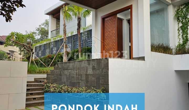 Rumah Baru Hook Private Pool Basement dengan Pos Security di Pondok Indah