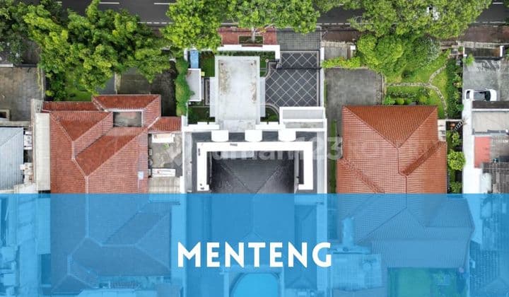 House for Sale in Menteng, Central Jakarta with Private Pool Fully Renovated