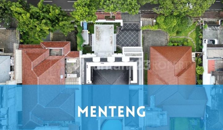 Rumah Dijual di Menteng Jakpus Private Pool Full Renovasi