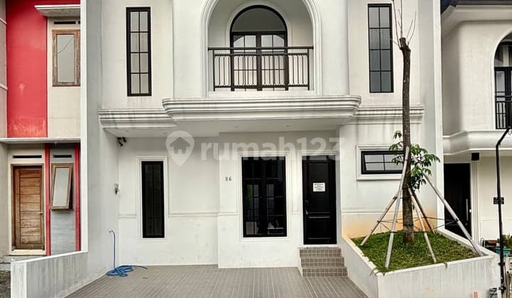 Rumah Baru Lingukungan Asri