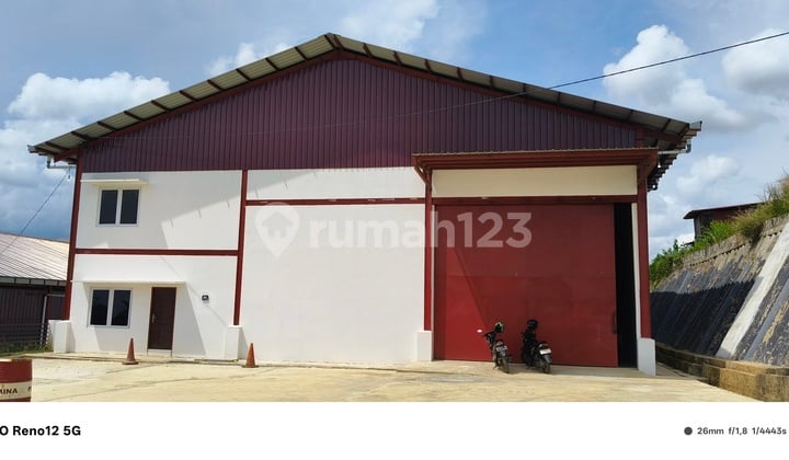 Disewakan Gudang Baru Jadi (Fresh) 540 M2 Kariangau Balikpapan