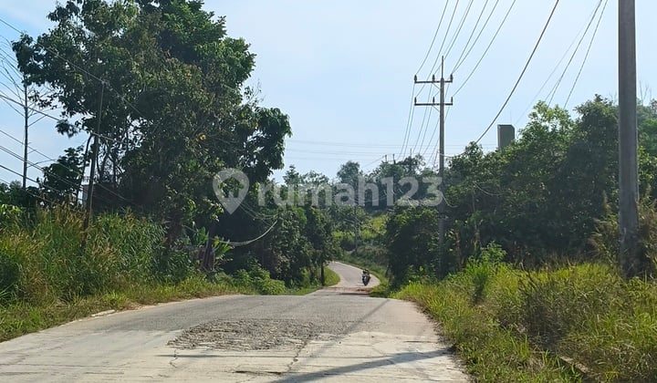 Dijual Tanah 604 M2 Di Jalan Utama Dekat Bukit Doa