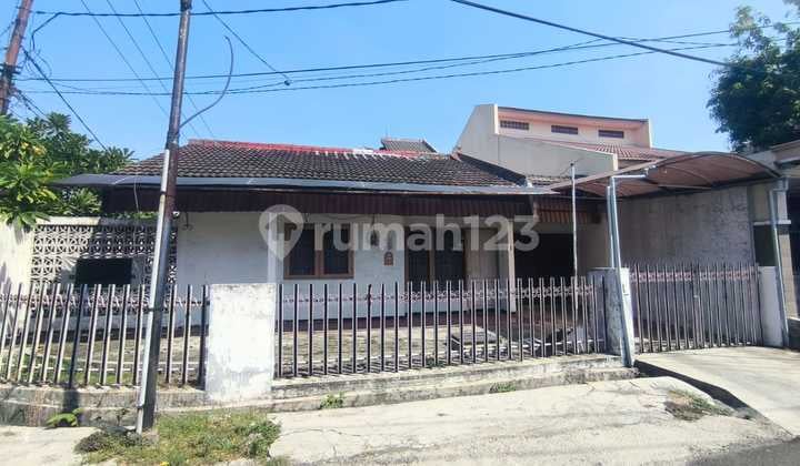 DI JUAL RUMAH DI KUTISARI INDAH