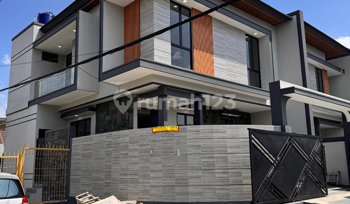 Bw20 Dijual Rumah Baru 2 LT Hook Murah Strategis SHM di Sutorejo Prima