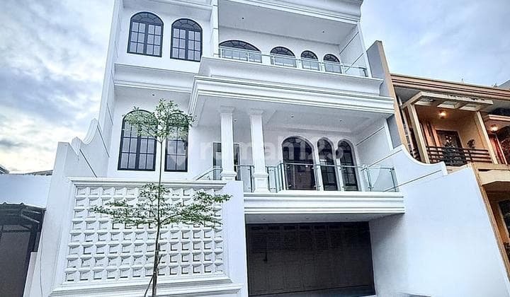 dijual rumah - perumahan sukajadi sektor 10 (Modern classic style)