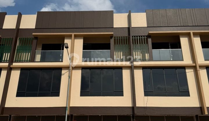dijual 3 unit ruko 3,5 lantai the opera 3