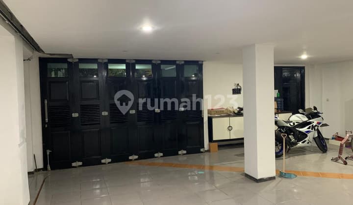 Comfortable Flood-Free House in Kelapa Gading, North Jakarta