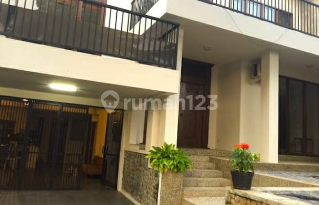 Nice House In Kemang Selatan
