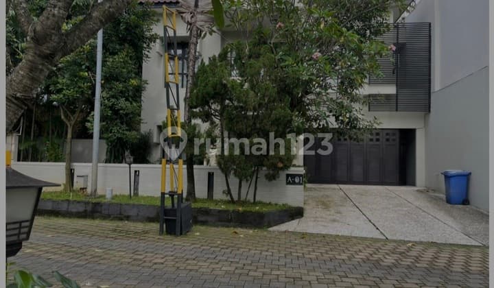 Rumah Bagus Dalam Komplek di Kebagusan