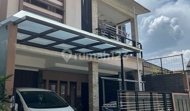 Rumah 2 Lantai Semi Furnish Di Margahayu Bandung