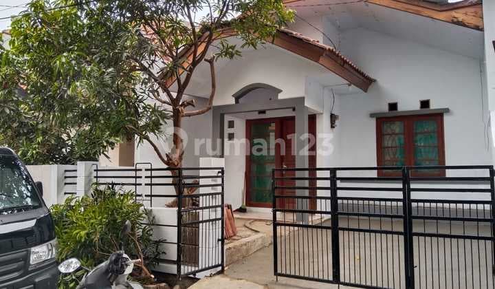 Rumah Bagus Minimalis Di Komplek Bumi Panyawangan Cilenyi